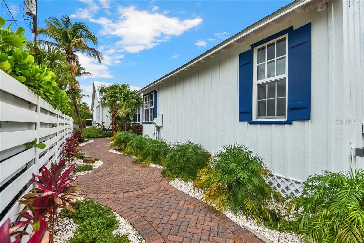 115 EDMONDSON AVE, SARASOTA, FL, 34242