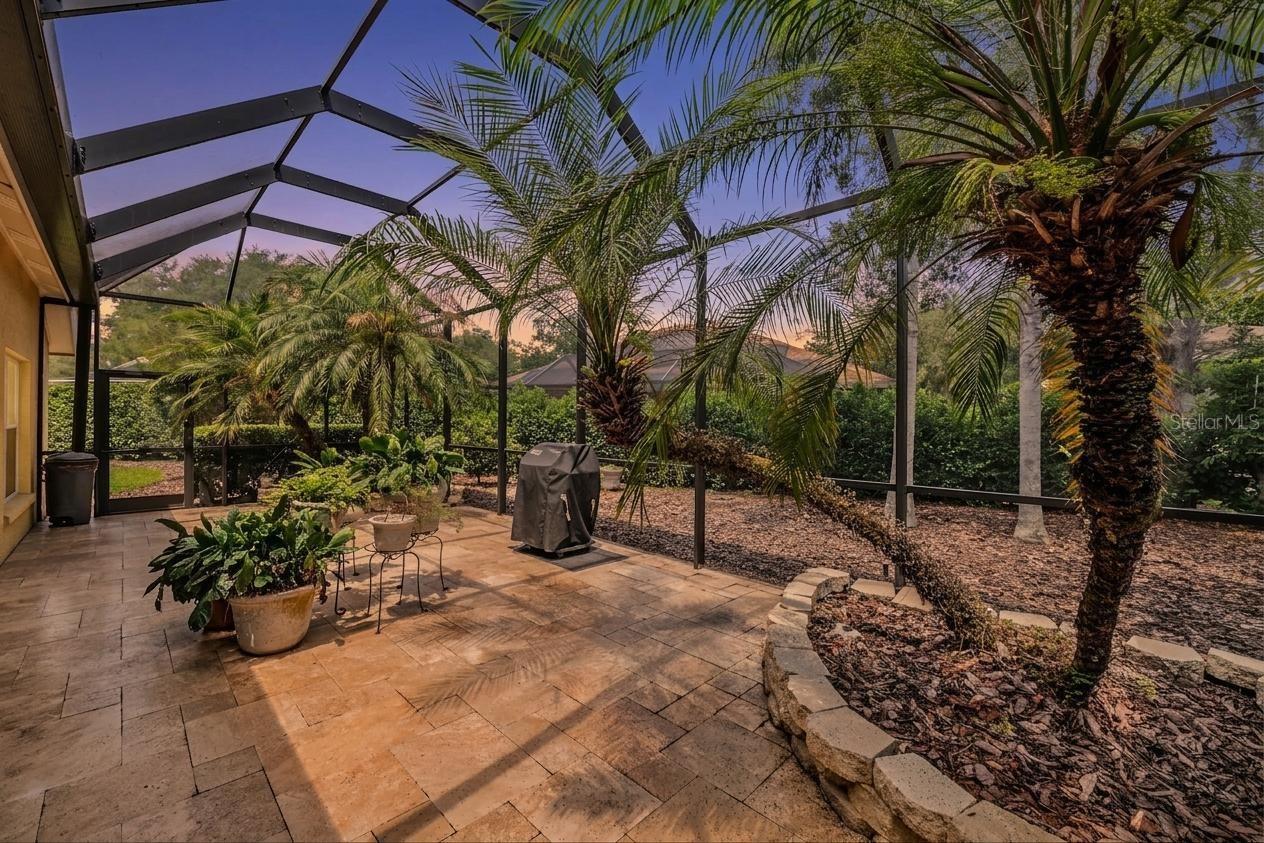 9459 HUNTERS POND DR, TAMPA, FL, 33647