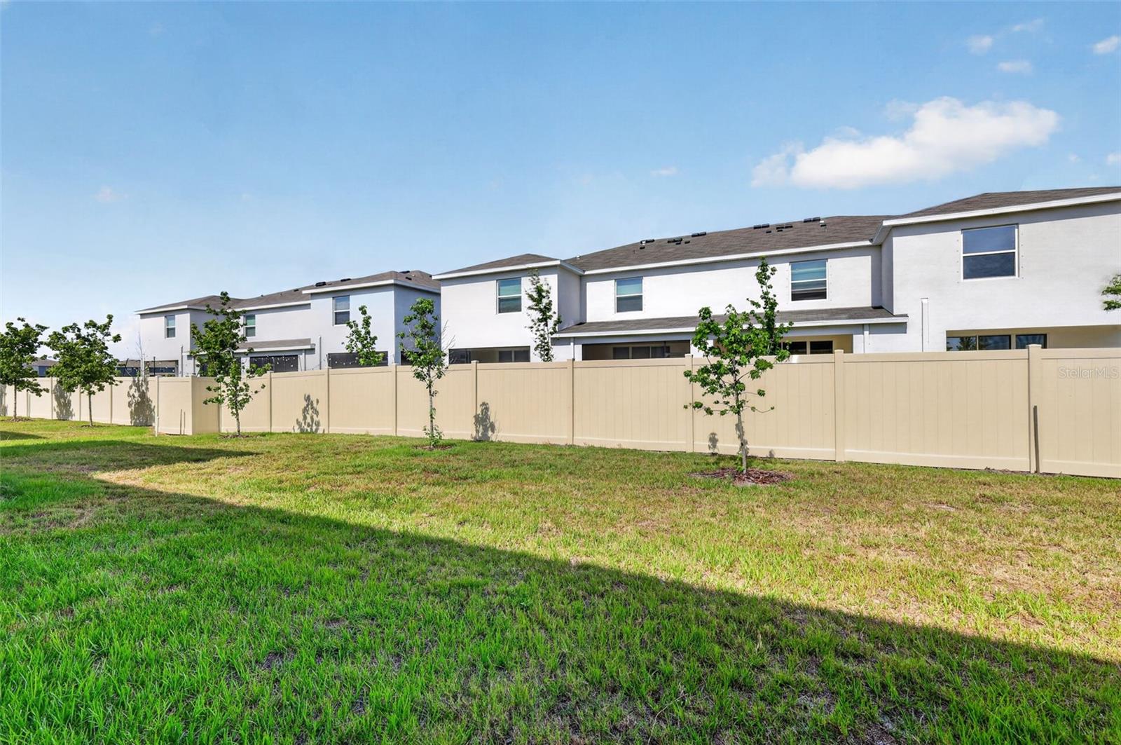 567 MANGROVE SHADE CIR, APOLLO BEACH, FL, 33572