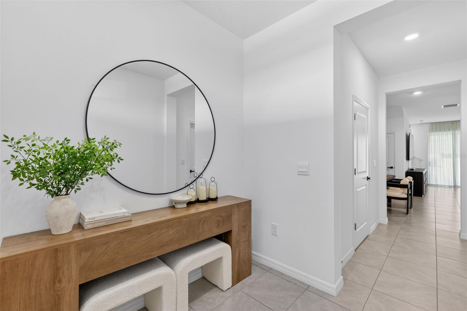 567 MANGROVE SHADE CIR, APOLLO BEACH, FL, 33572