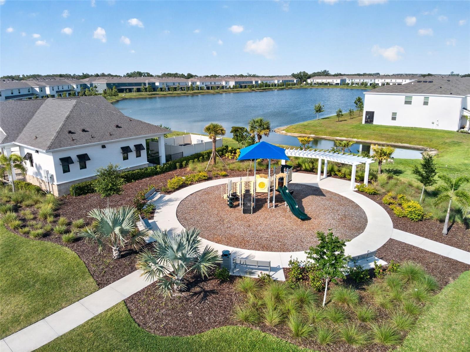 567 MANGROVE SHADE CIR, APOLLO BEACH, FL, 33572