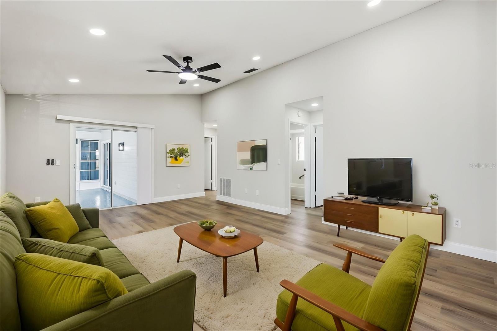 106 LAMPLIGHTER DR, SANFORD, FL, 32771