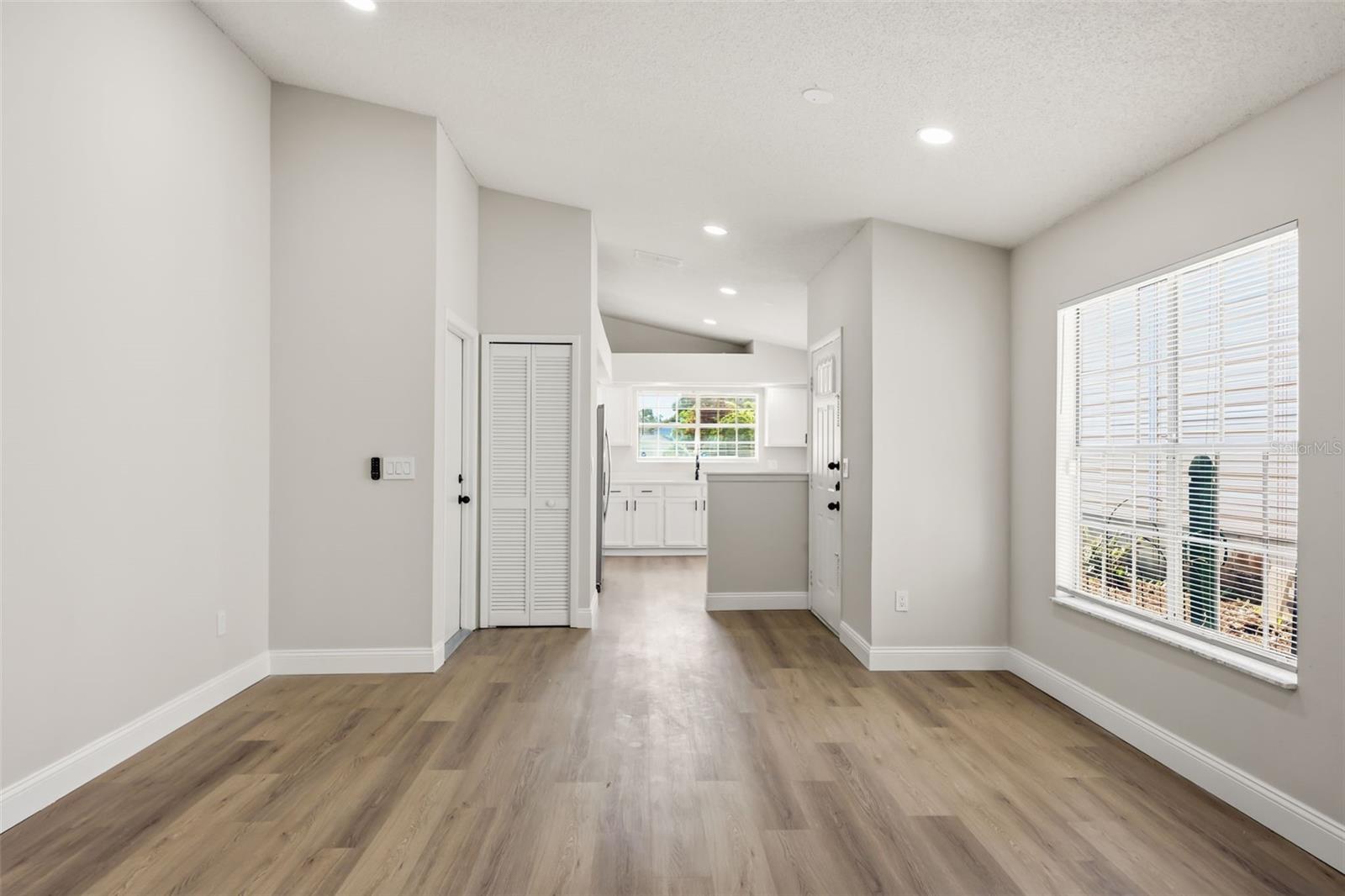 106 LAMPLIGHTER DR, SANFORD, FL, 32771