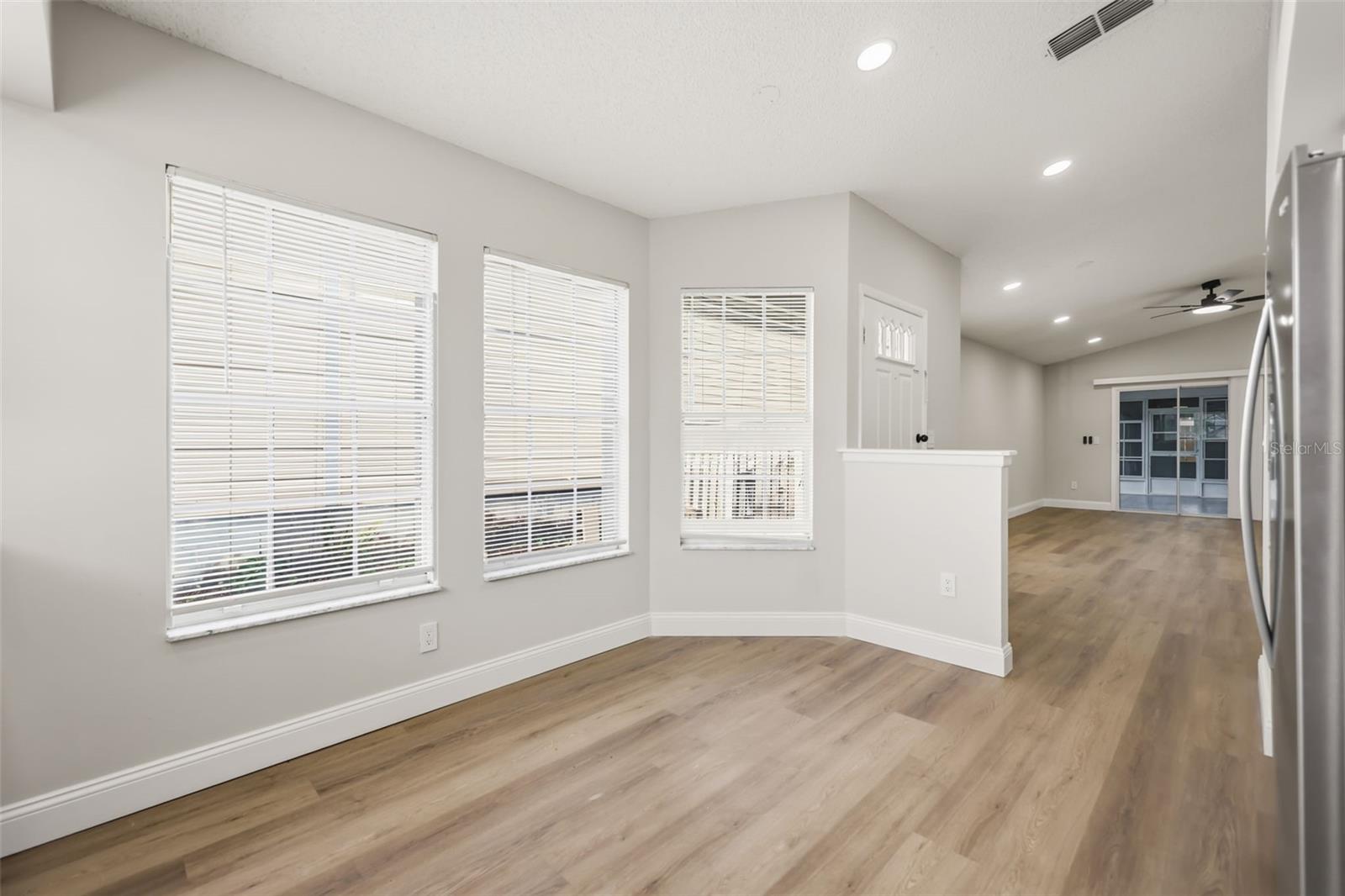 106 LAMPLIGHTER DR, SANFORD, FL, 32771