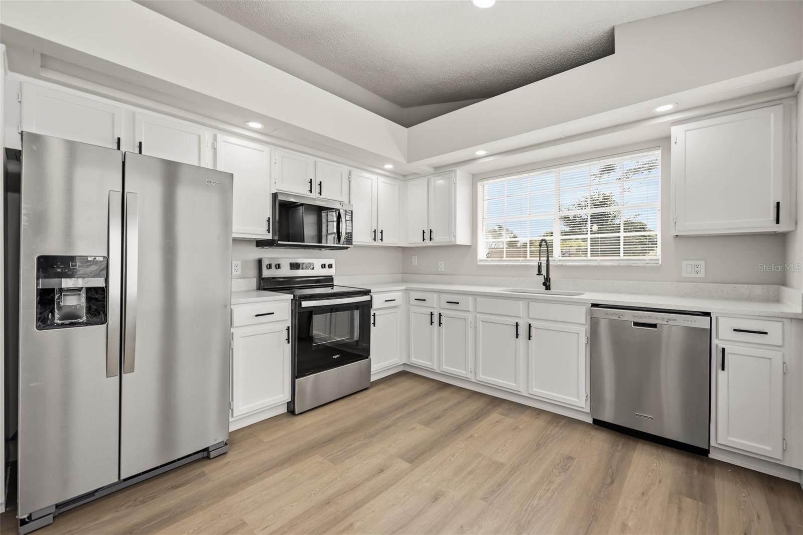 106 LAMPLIGHTER DR, SANFORD, FL, 32771