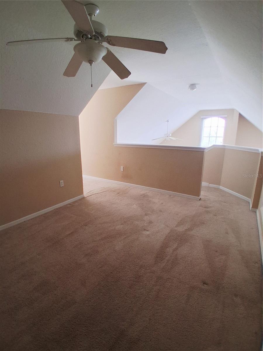 9020 LAKE CHASE ISLAND WAY #9020, TAMPA, FL, 33626