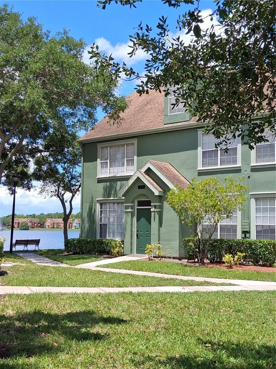 9020 LAKE CHASE ISLAND WAY #9020, TAMPA, FL, 33626