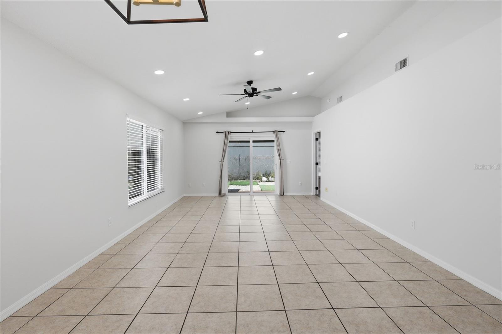 252 DANIELS POINTE DR, WINTER GARDEN, FL, 34787