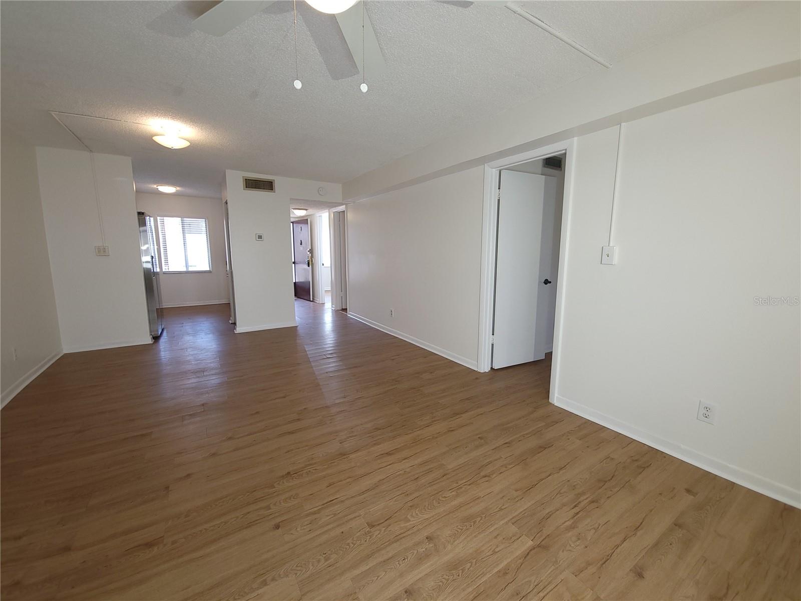 7606 ABBEY LN #208, TAMPA, FL, 33617