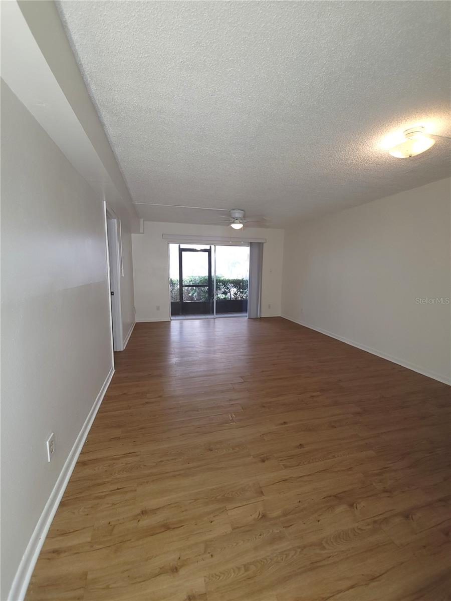7606 ABBEY LN #208, TAMPA, FL, 33617