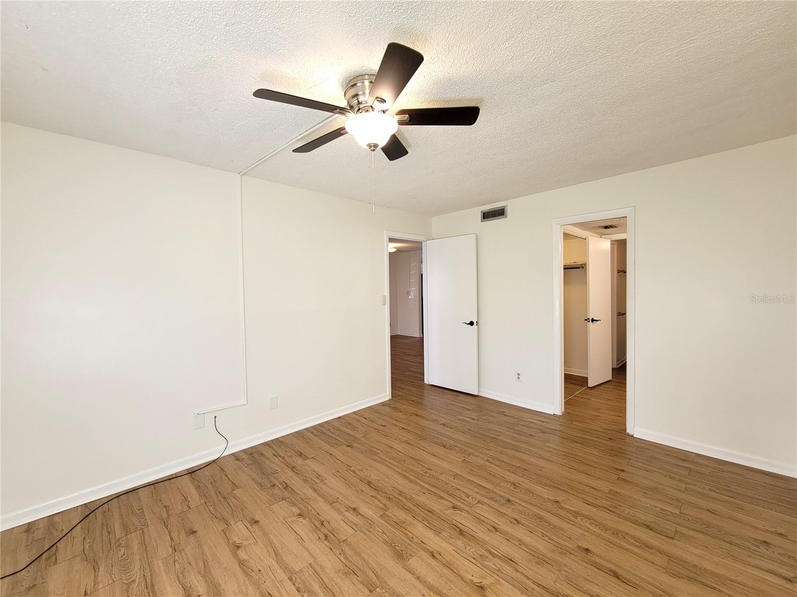 7606 ABBEY LN #208, TAMPA, FL, 33617