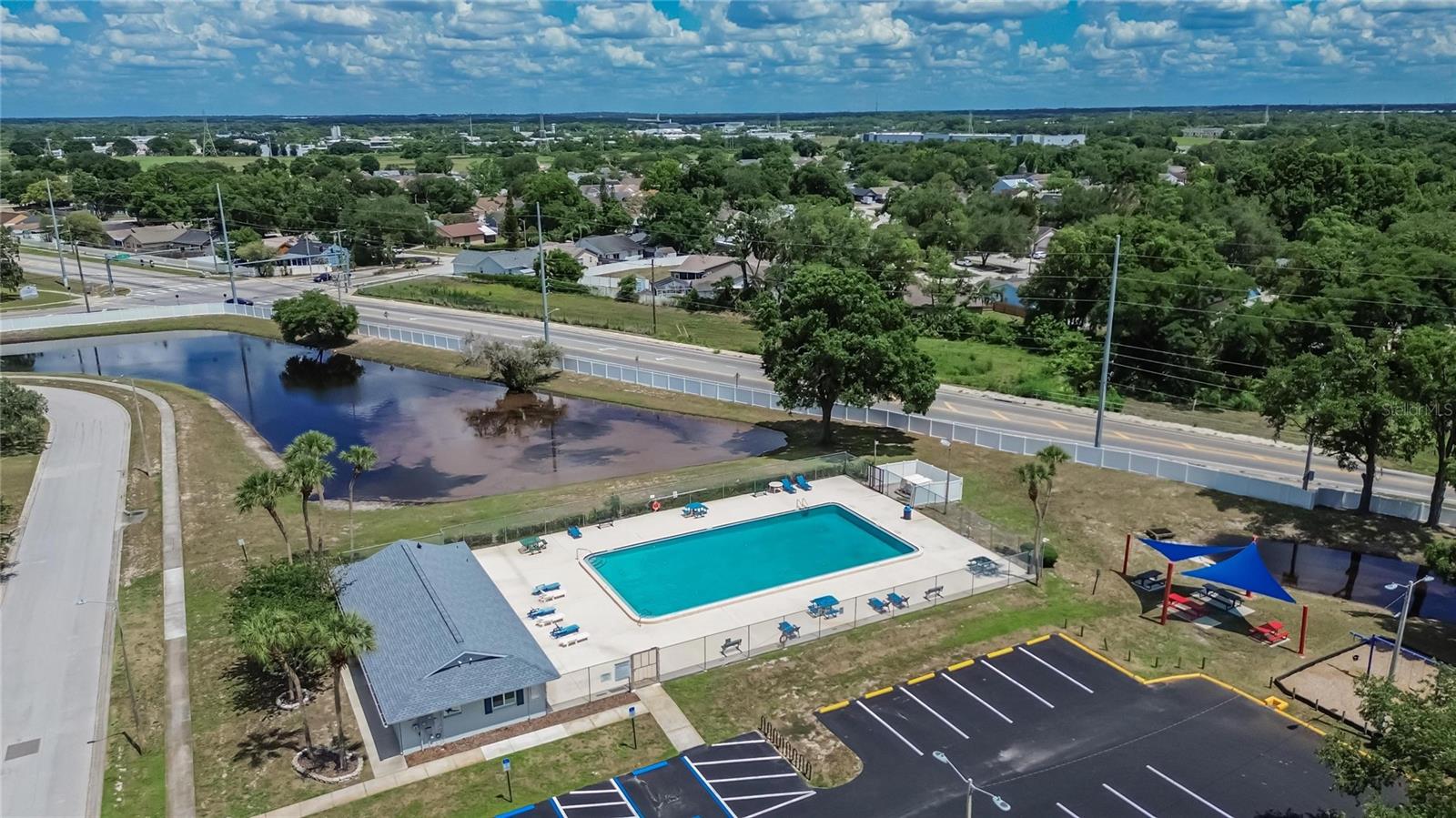 7606 LEON AVE, TAMPA, FL, 33637