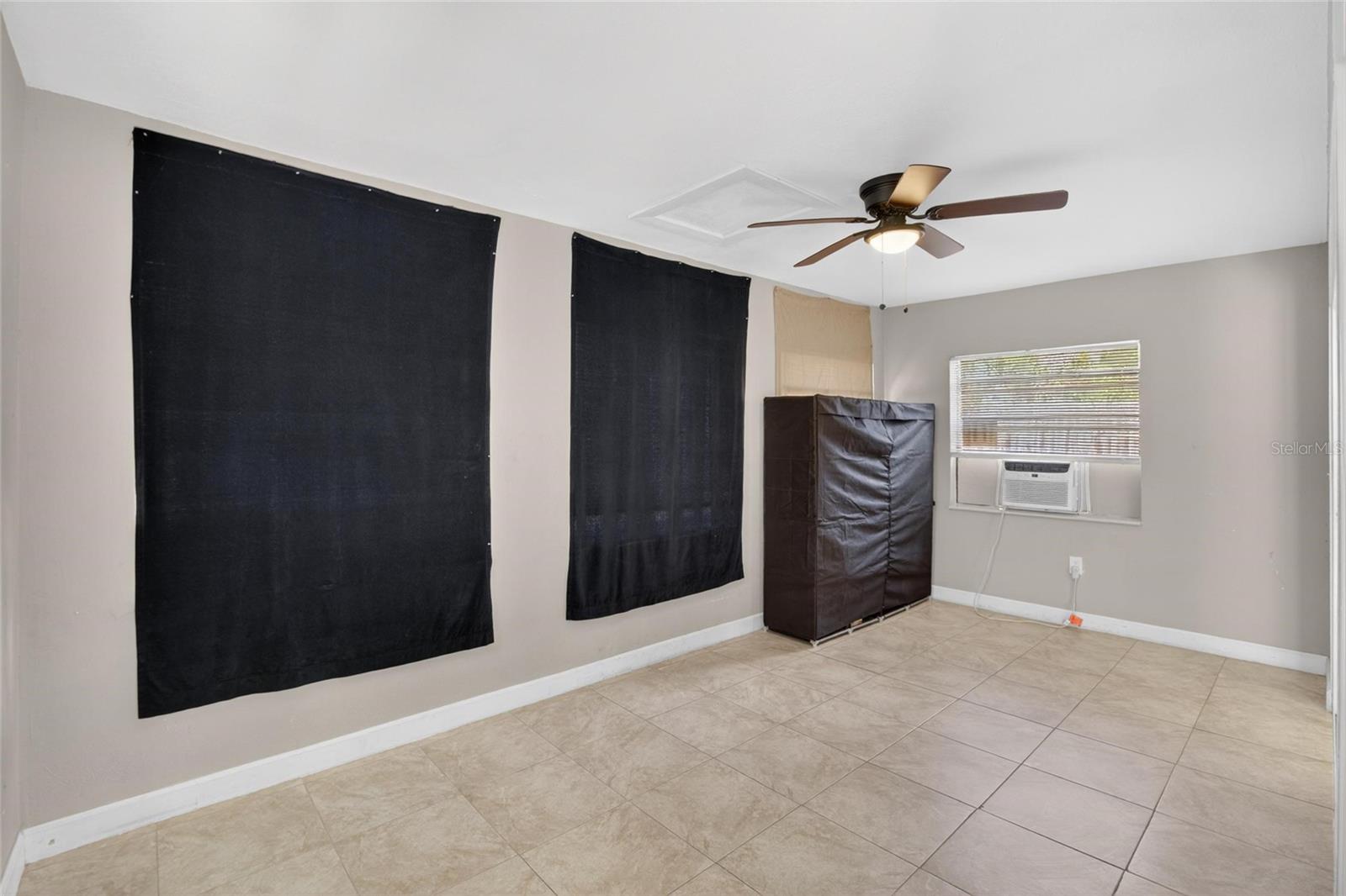 7606 LEON AVE, TAMPA, FL, 33637