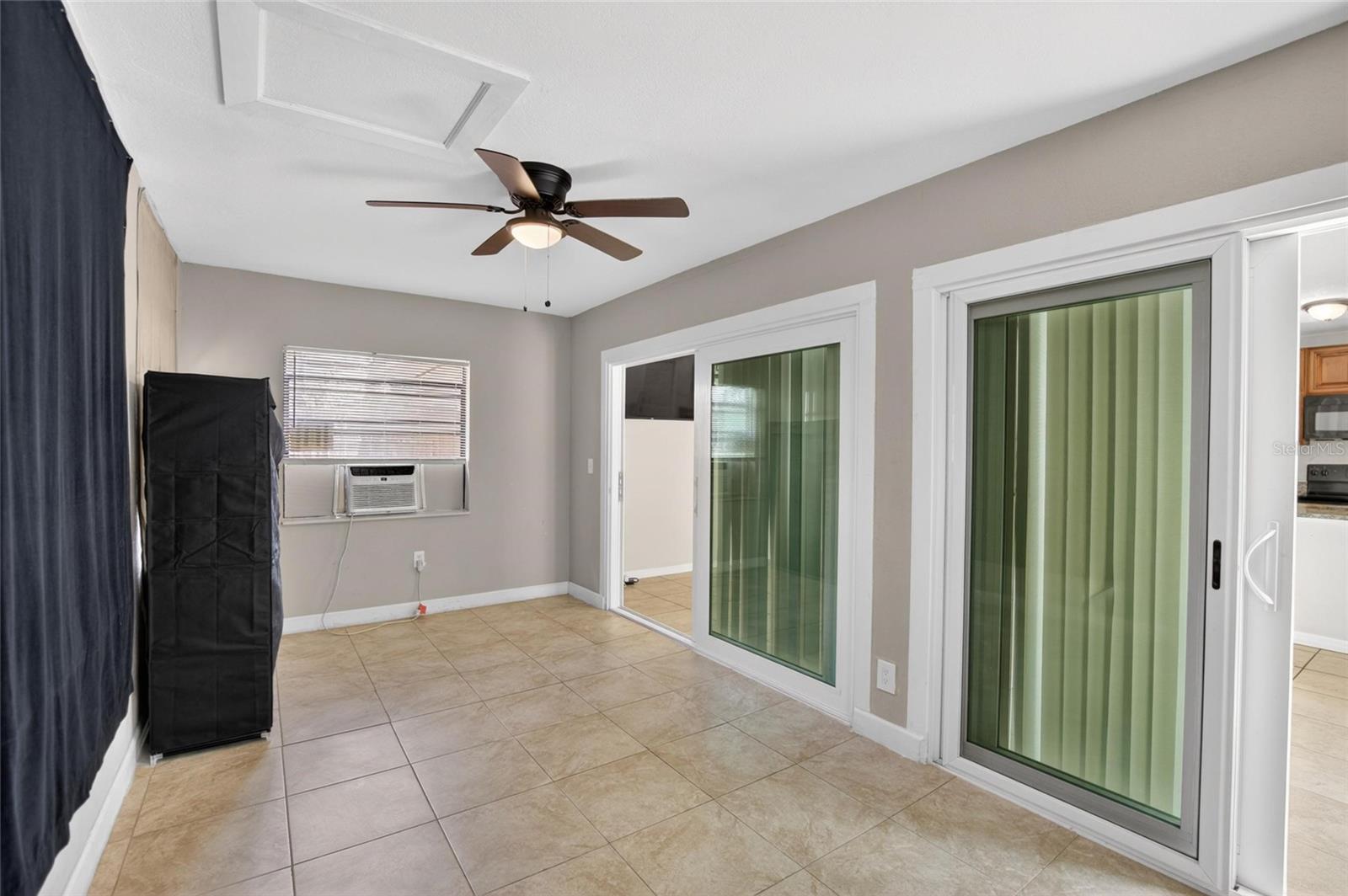 7606 LEON AVE, TAMPA, FL, 33637
