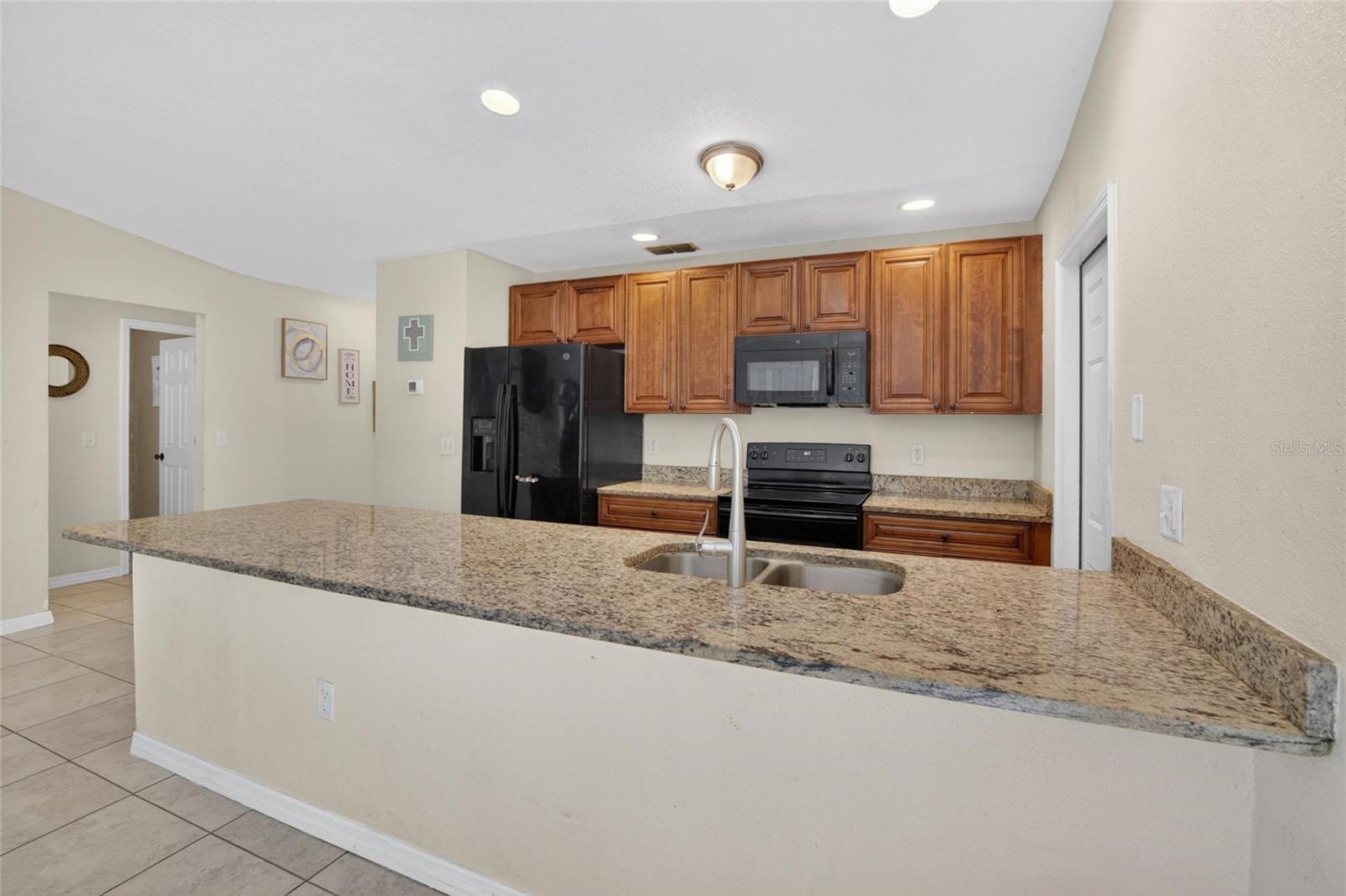 7606 LEON AVE, TAMPA, FL, 33637