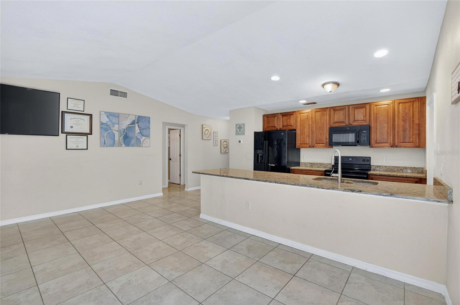 7606 LEON AVE, TAMPA, FL, 33637