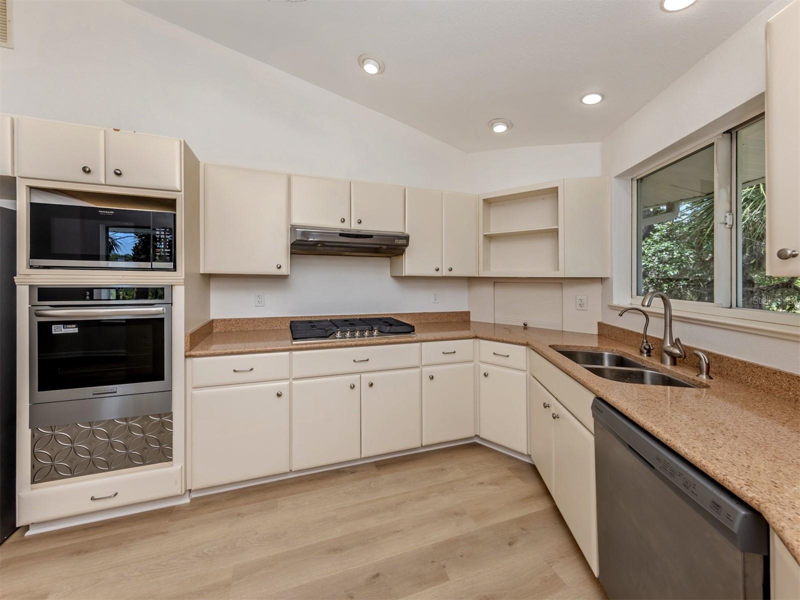 11883 DE LEON DR, NORTH PORT, FL, 34287