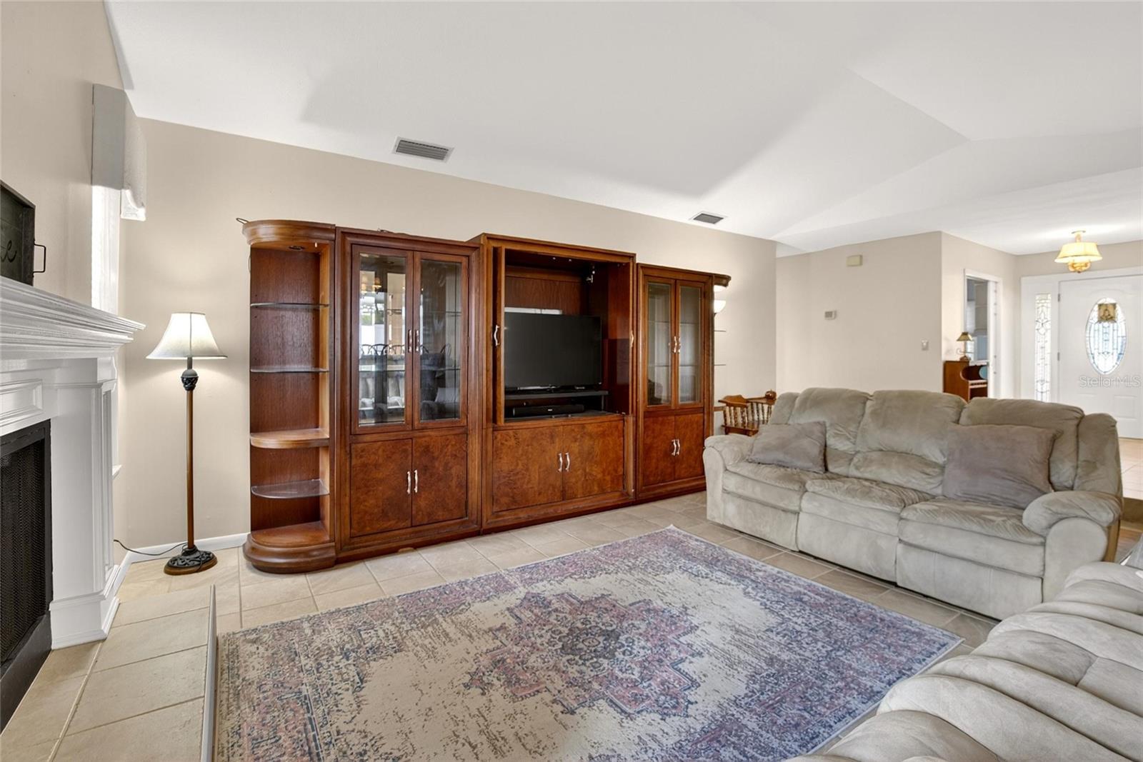 328 VAIL DR, WINTER HAVEN, FL, 33884