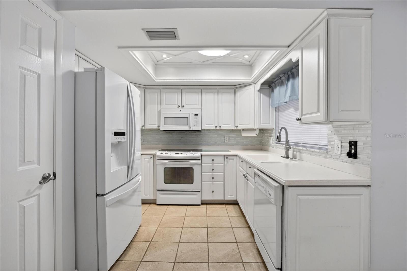 328 VAIL DR, WINTER HAVEN, FL, 33884