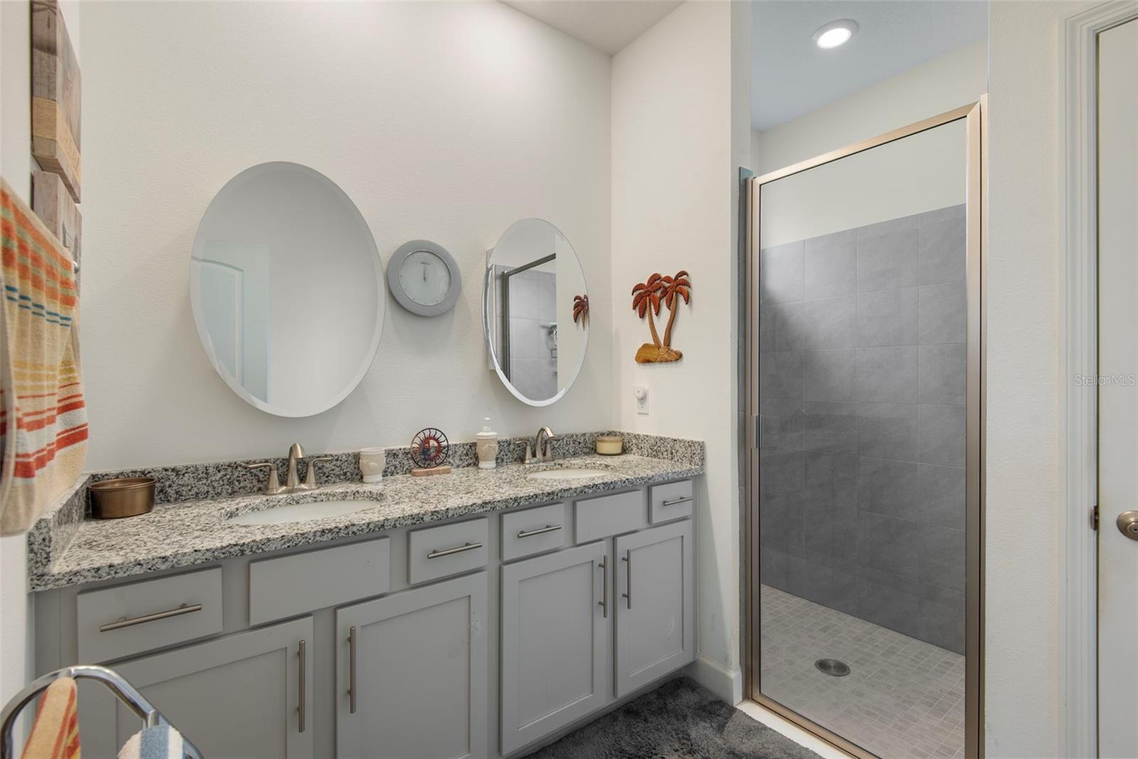 51 ROYAL OAK DR, PALM COAST, FL, 32164