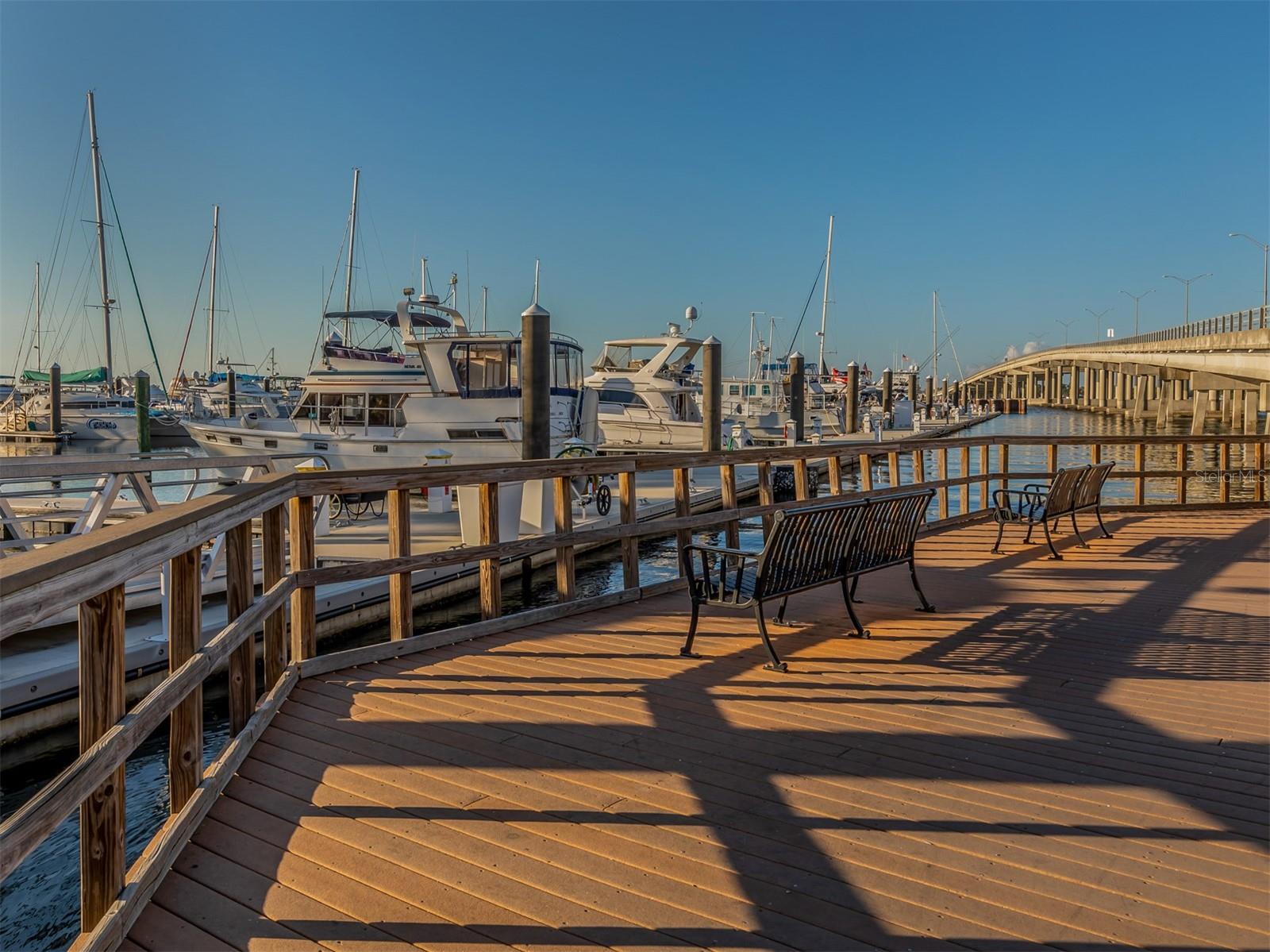 632 PARK DR, BRADENTON, FL, 34209