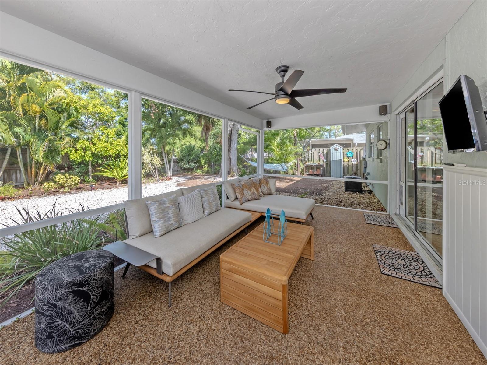 632 PARK DR, BRADENTON, FL, 34209