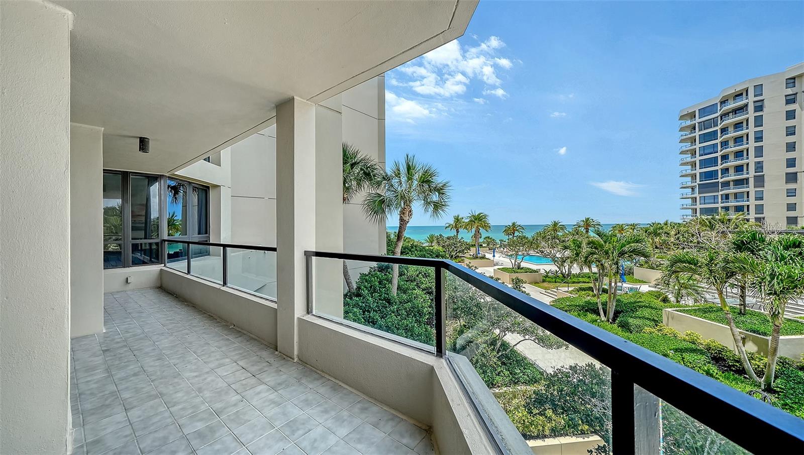 1211 GULF OF MEXICO DR #105, LONGBOAT KEY, FL, 34228