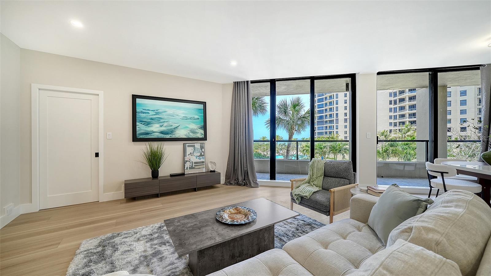 1211 GULF OF MEXICO DR #105, LONGBOAT KEY, FL, 34228