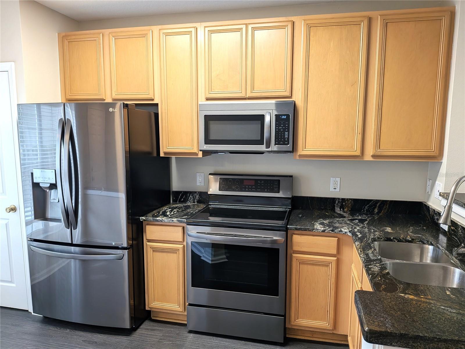 902 VINELAND PL, LAKE MARY, FL, 32746