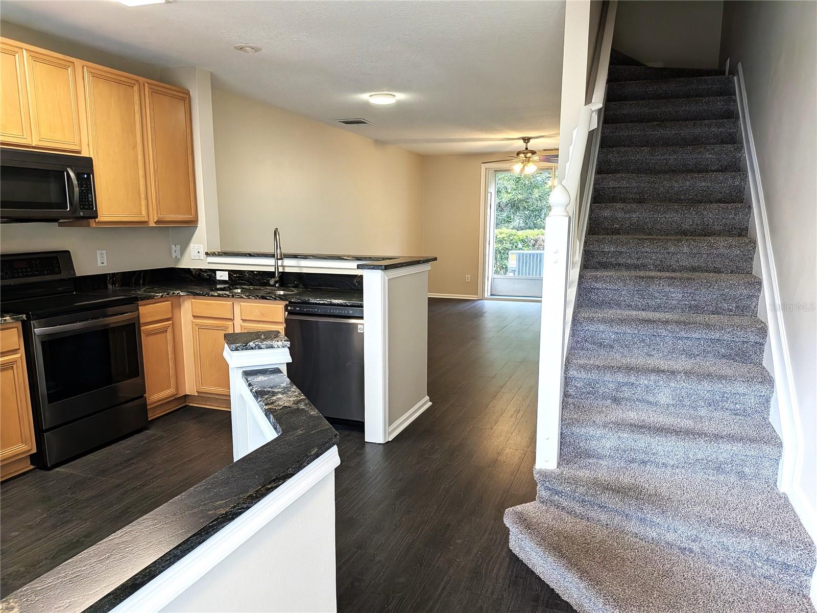 902 VINELAND PL, LAKE MARY, FL, 32746