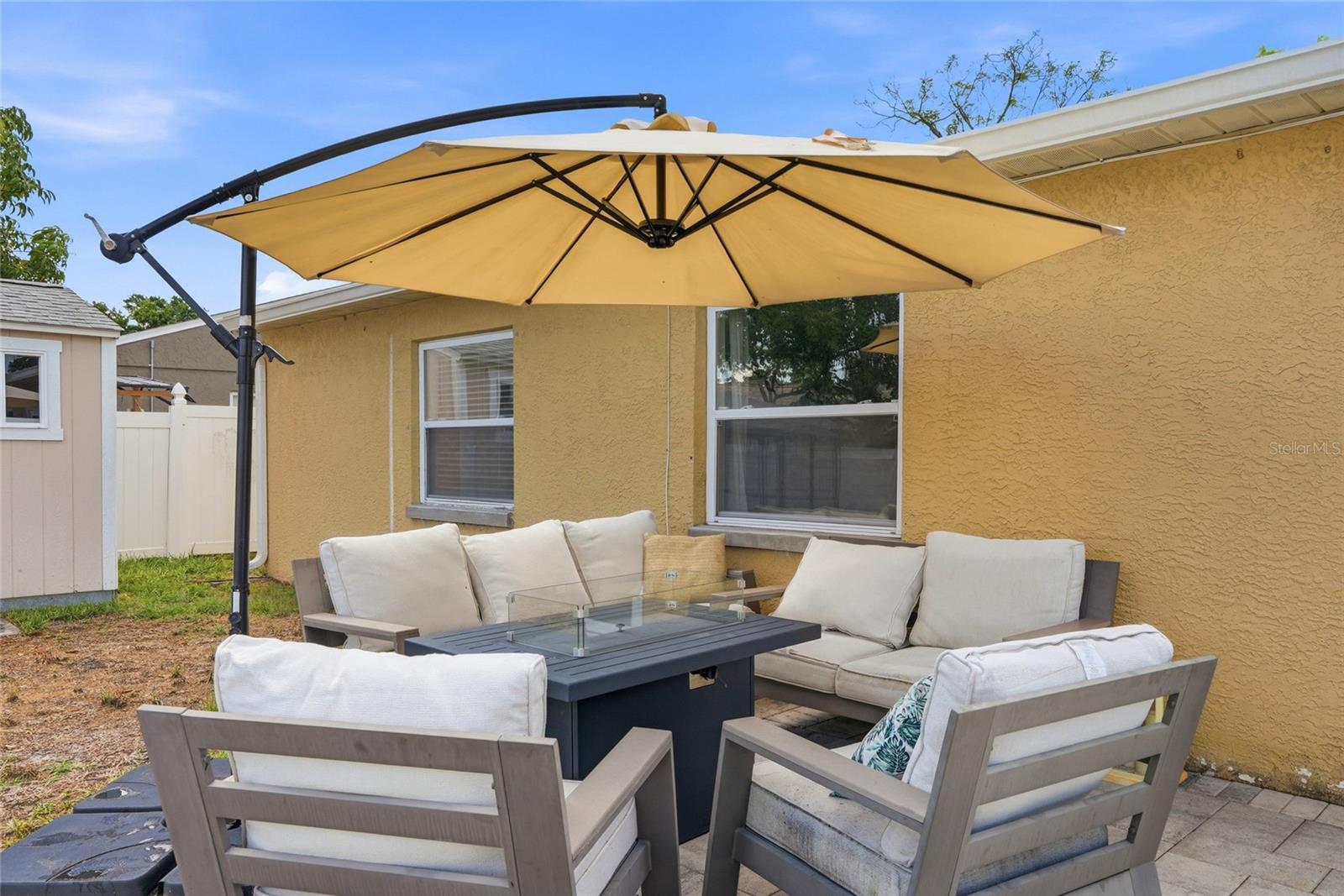 8405 SOMERSET DR, LARGO, FL, 33773