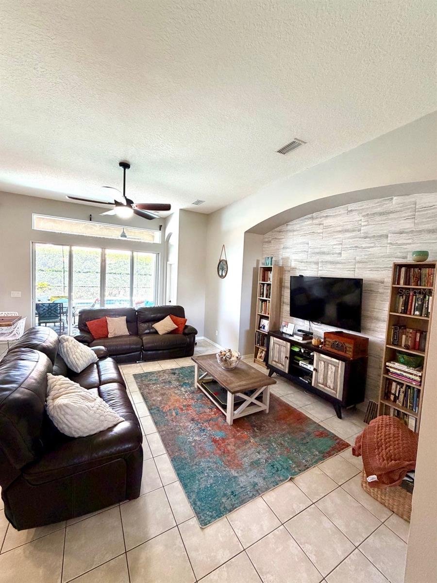 6188 46TH ST E, BRADENTON, FL, 34203