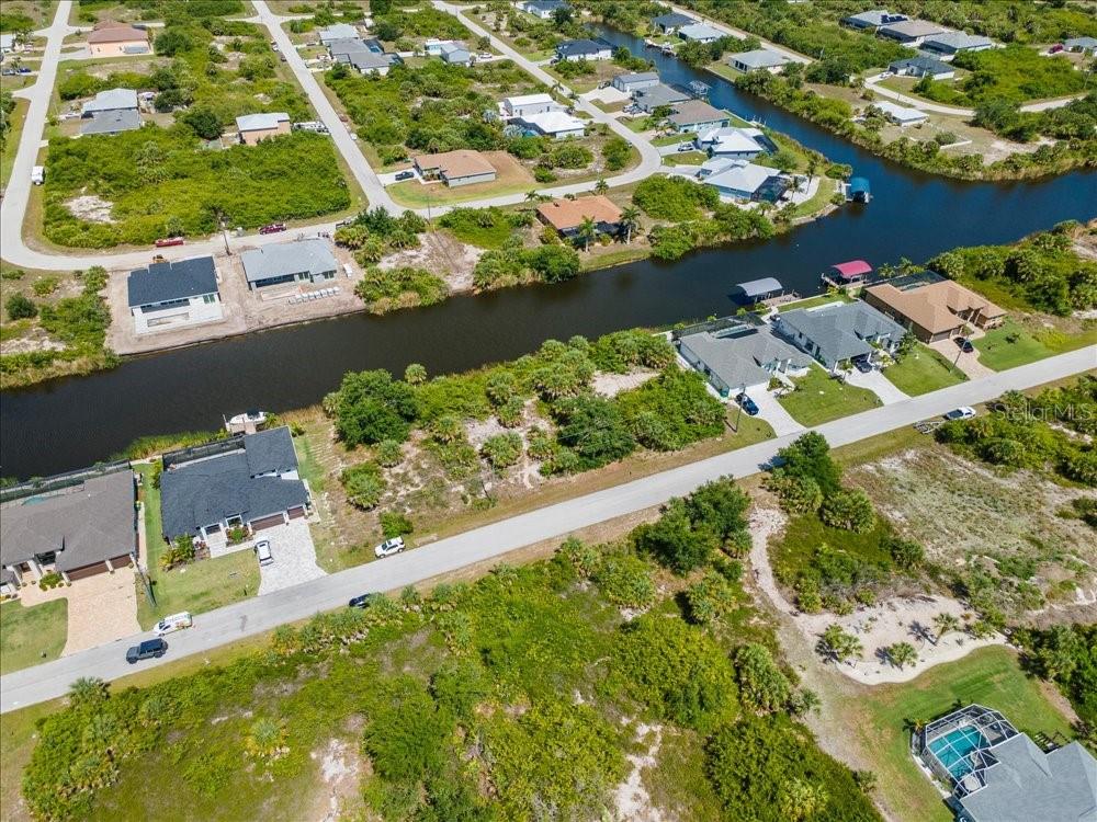 10120 WINNIPEG ST, PORT CHARLOTTE, FL, 33981