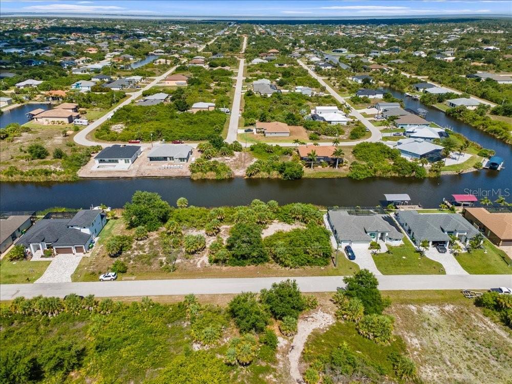 10120 WINNIPEG ST, PORT CHARLOTTE, FL, 33981
