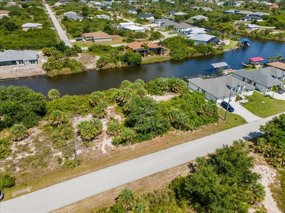 10120 WINNIPEG ST, PORT CHARLOTTE, FL, 33981