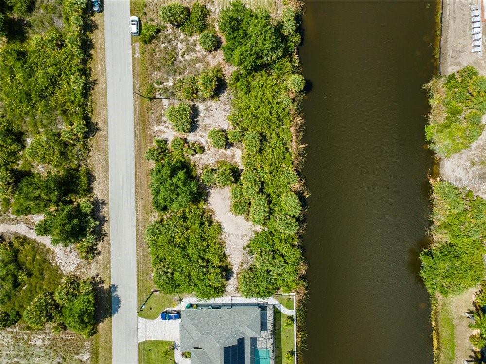 10120 WINNIPEG ST, PORT CHARLOTTE, FL, 33981