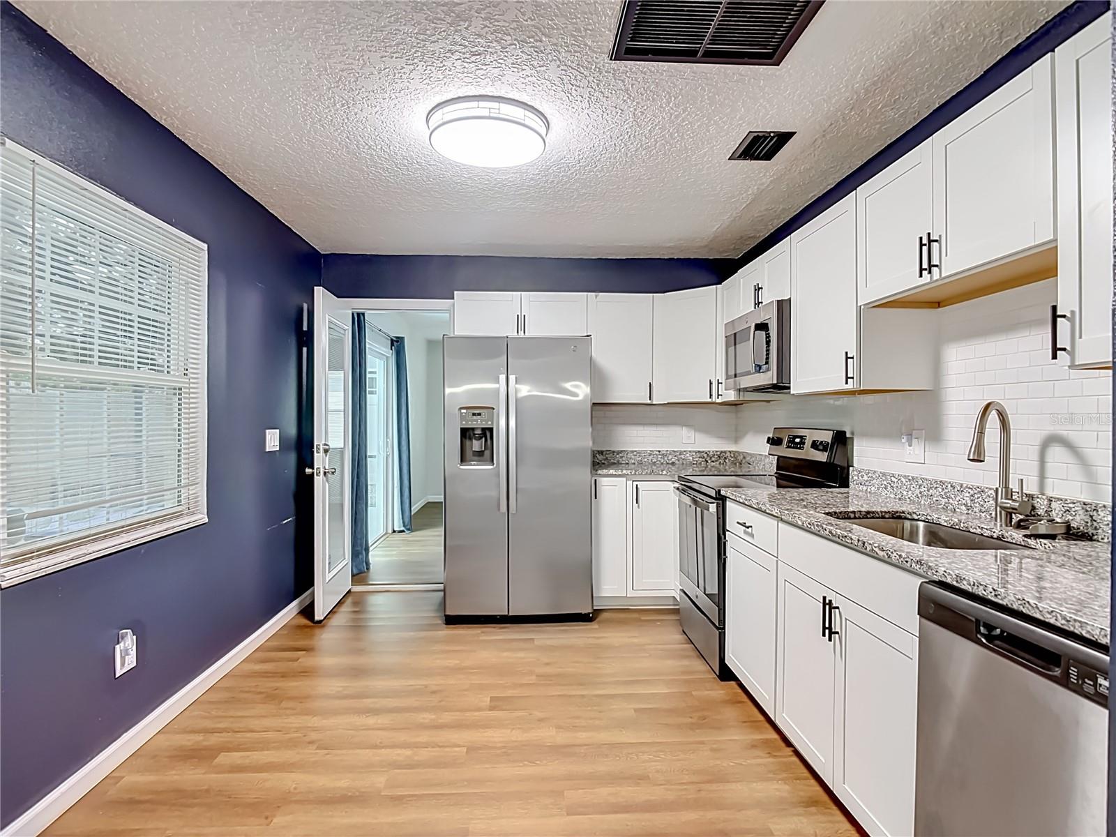 1415 TRAVELERS PALM DR, EDGEWATER, FL, 32132