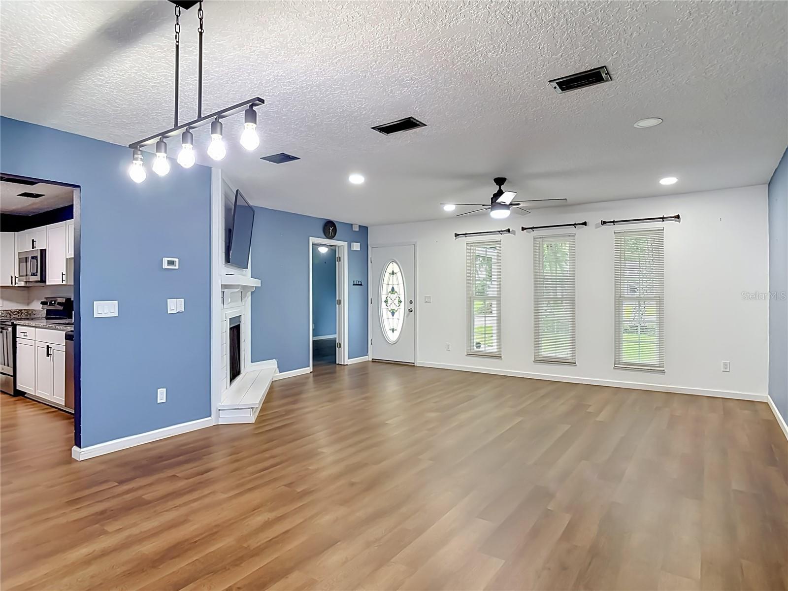 1415 TRAVELERS PALM DR, EDGEWATER, FL, 32132