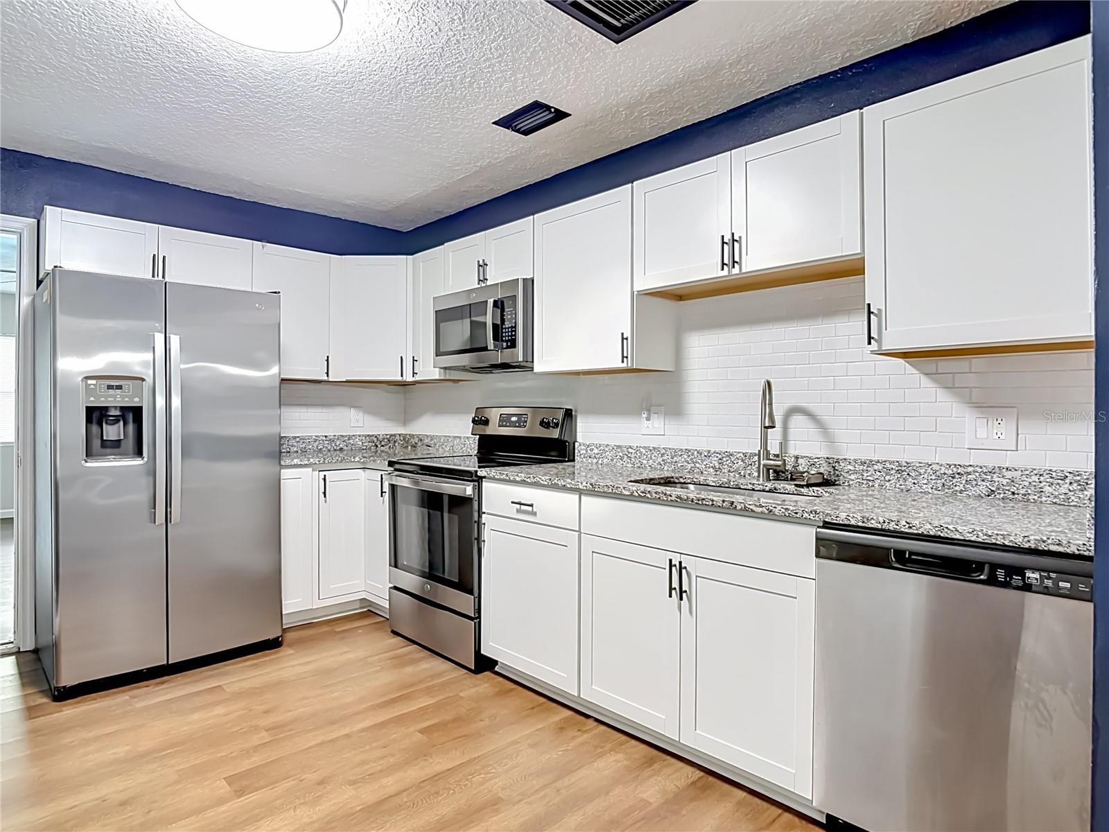 1415 TRAVELERS PALM DR, EDGEWATER, FL, 32132