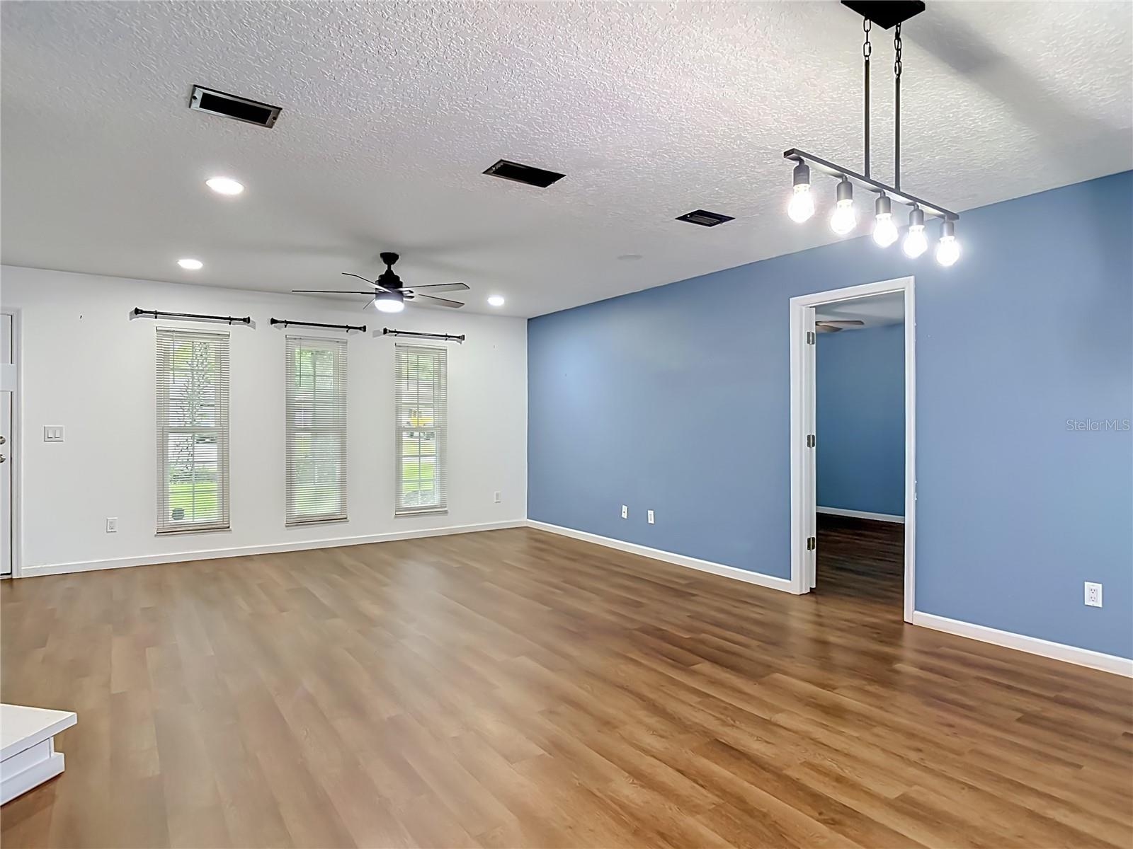 1415 TRAVELERS PALM DR, EDGEWATER, FL, 32132