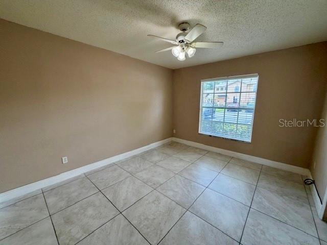 3204 CRANES NEST LN, KISSIMMEE, FL, 34743