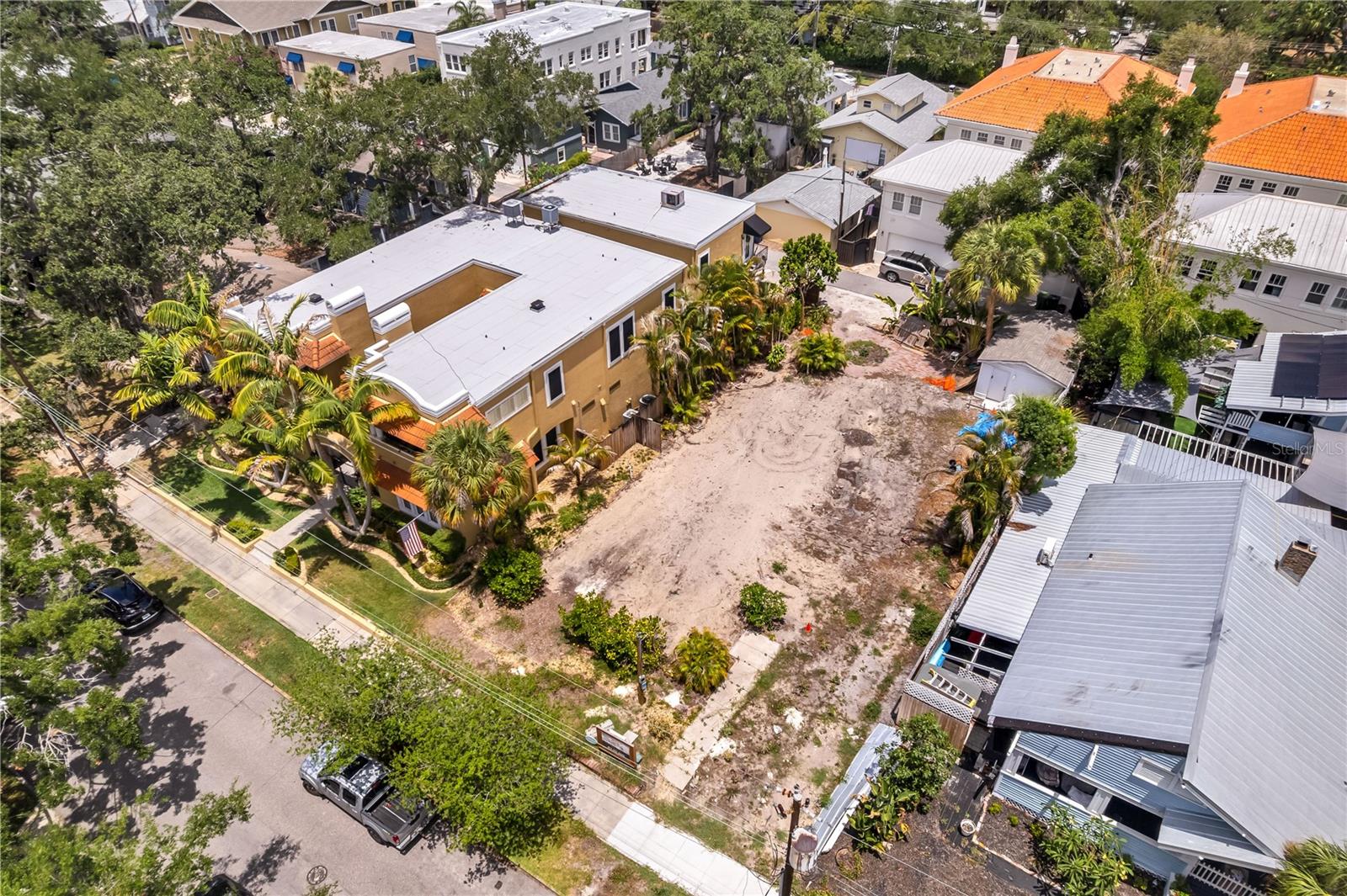 1703 W JETTON AVE, TAMPA, FL, 33606