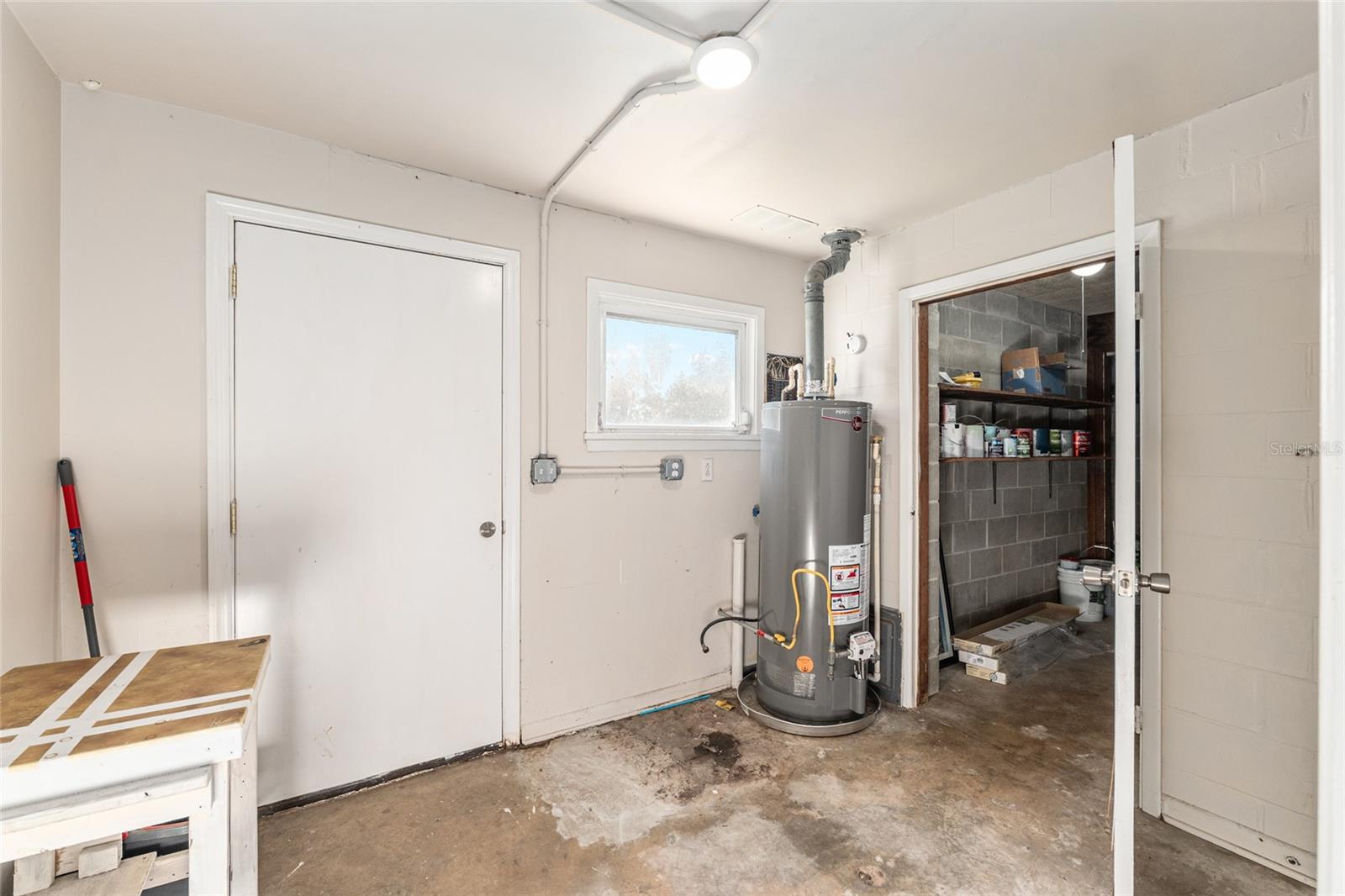 123 SE 1ST ST, WILLISTON, FL, 32696