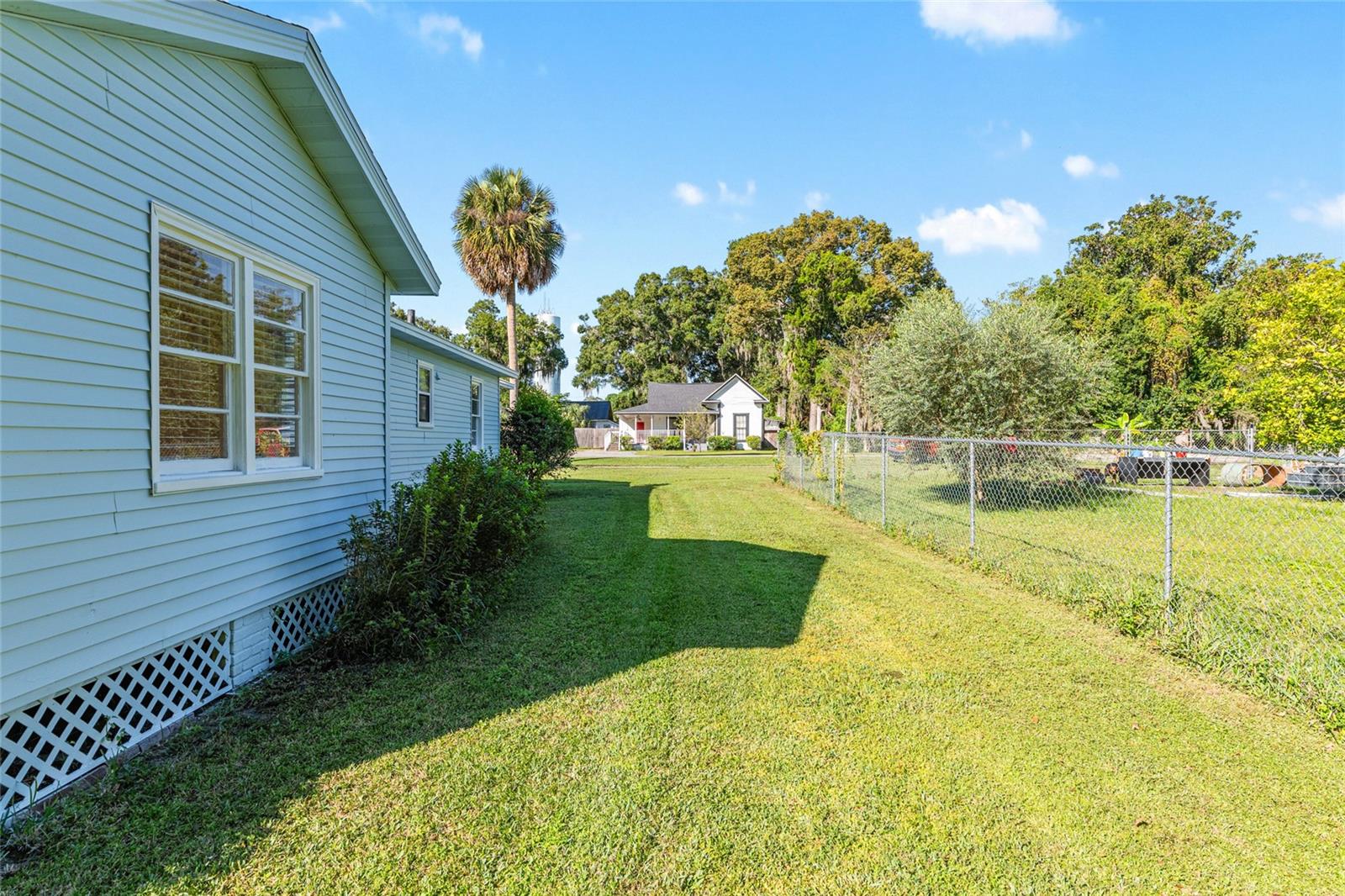 123 SE 1ST ST, WILLISTON, FL, 32696
