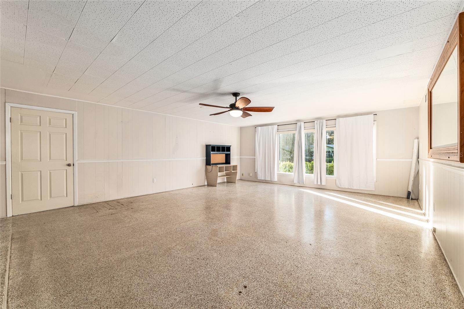 123 SE 1ST ST, WILLISTON, FL, 32696