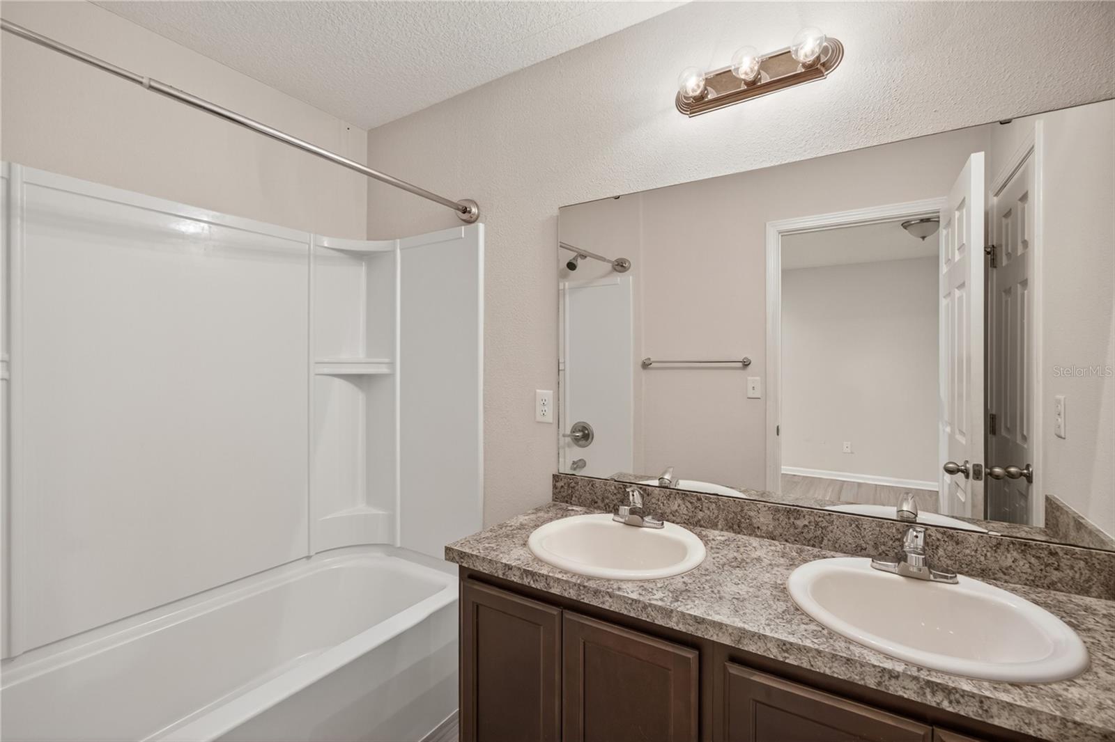 5315 COLONIAL AVE, JACKSONVILLE, FL, 32210