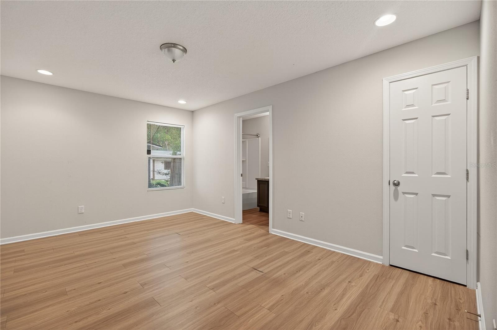 5315 COLONIAL AVE, JACKSONVILLE, FL, 32210