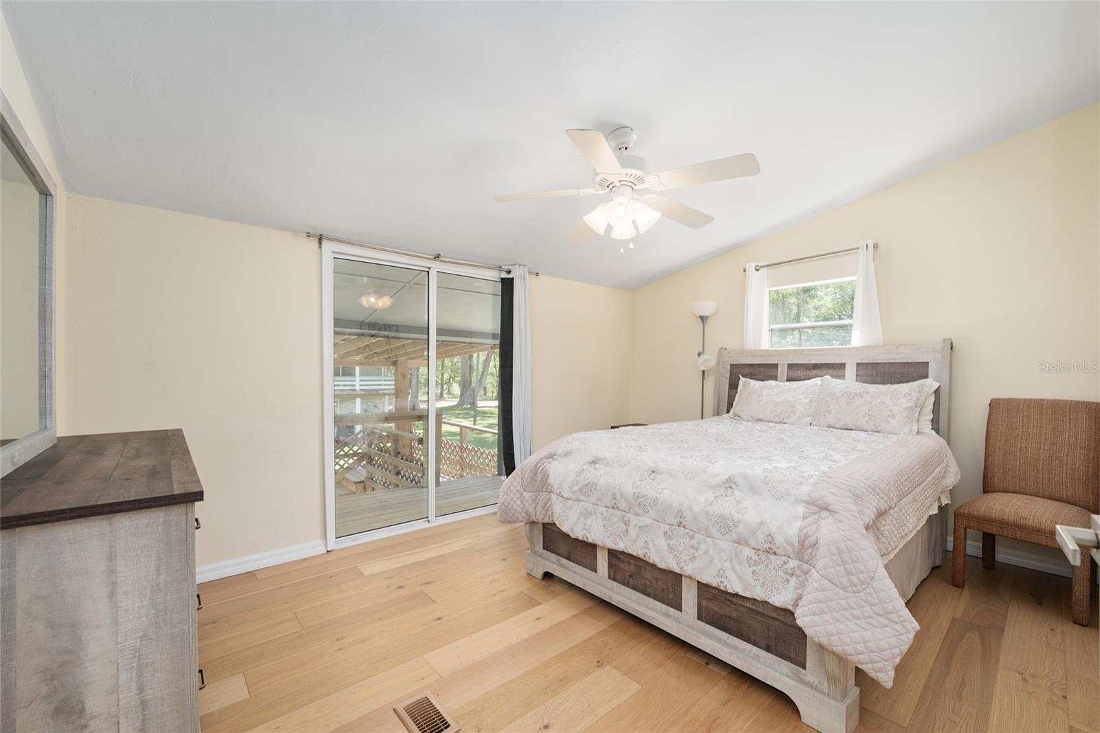 7870 SW 25TH PL, BELL, FL, 32619