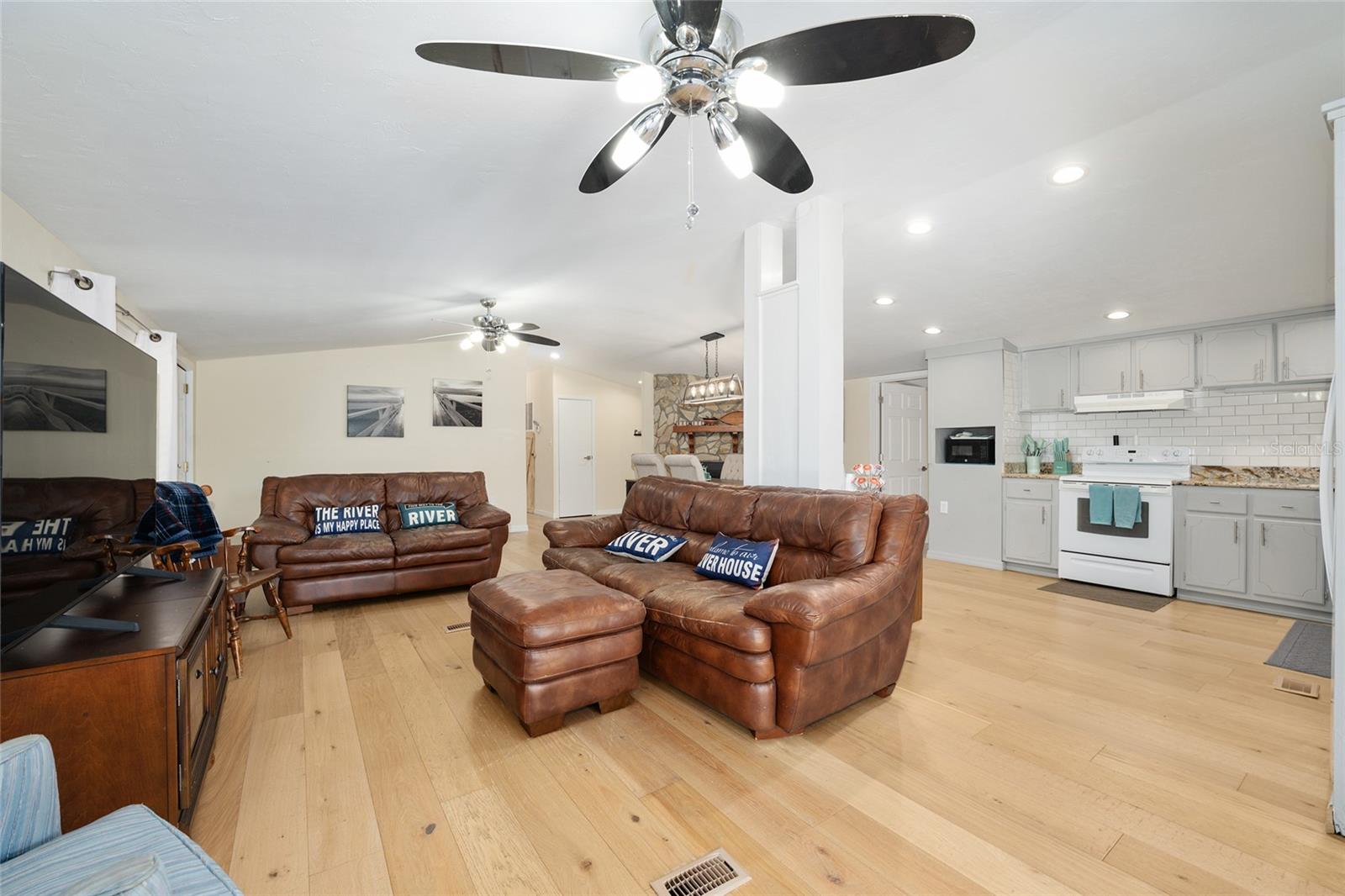 7870 SW 25TH PL, BELL, FL, 32619