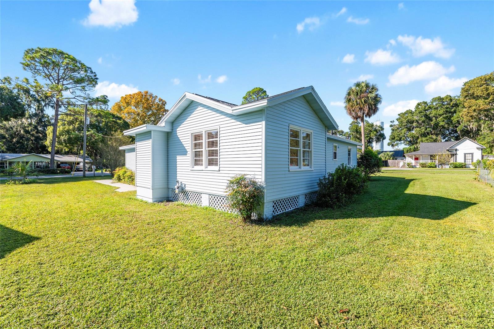 123 SE 1ST ST, WILLISTON, FL, 32696